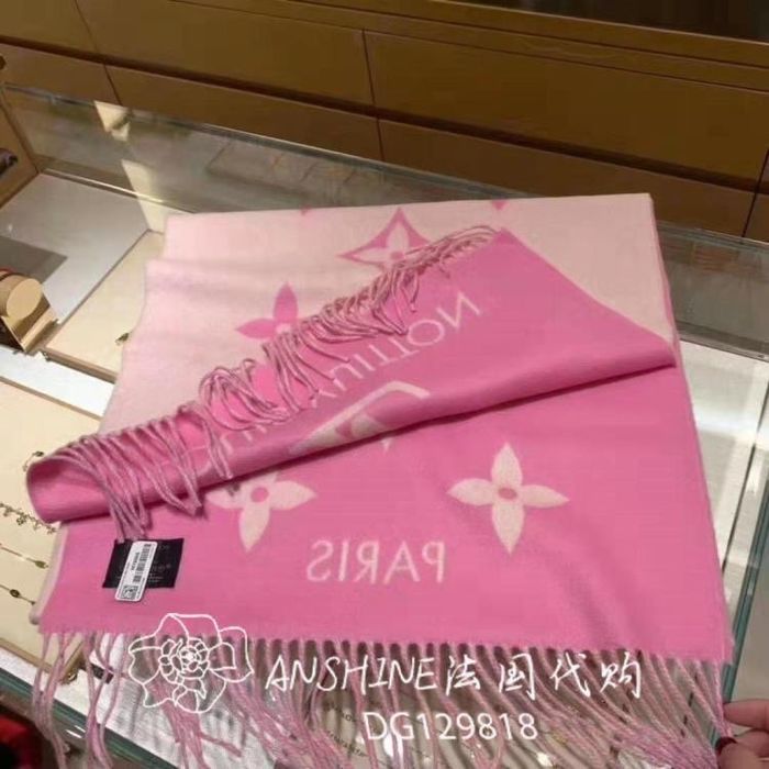 Louis Vuitton Scarf LV00048